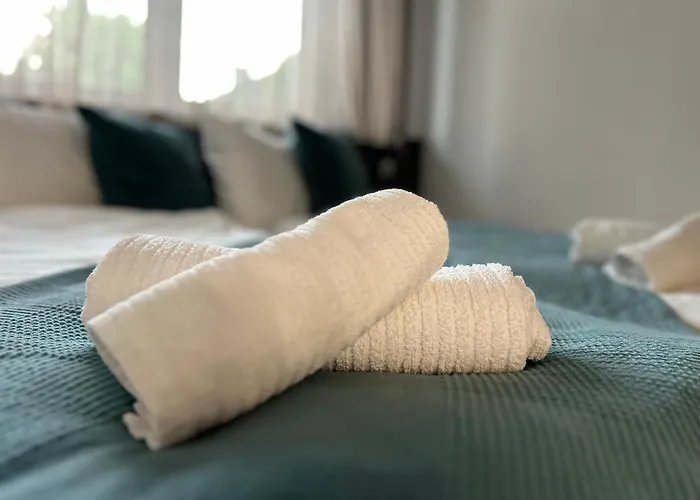 Mango73 アパート *